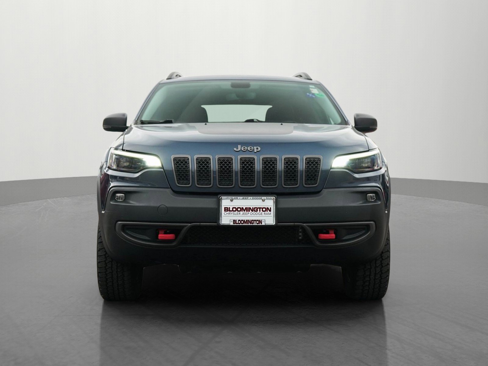 Used 2019 Jeep Cherokee Trailhawk with VIN 1C4PJMBX9KD456765 for sale in Minneapolis, Minnesota
