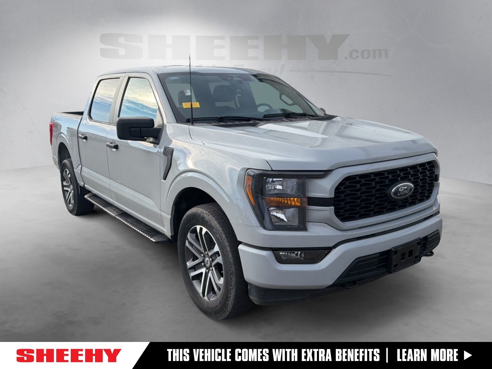 2023 Ford F-150 XL's photo