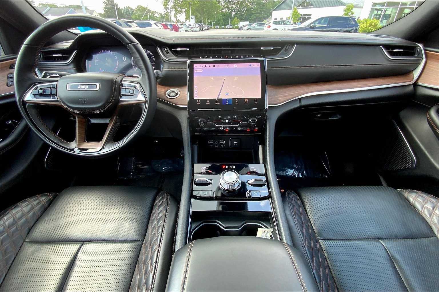 2023 Jeep Grand Cherokee L Summit photo 15