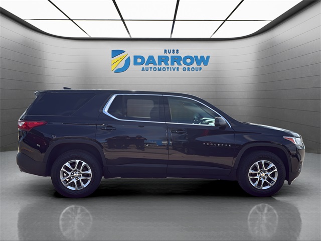 2021 Chevrolet Traverse LS photo 3
