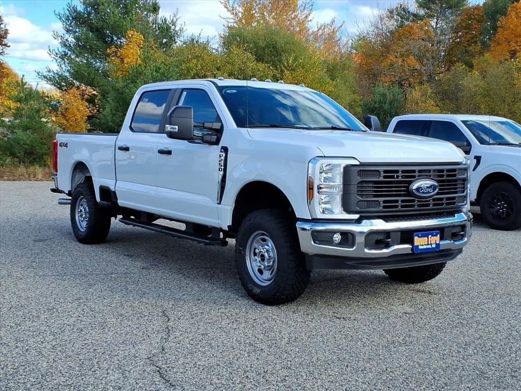 2026 Ford F-250 Super Duty XL's photo