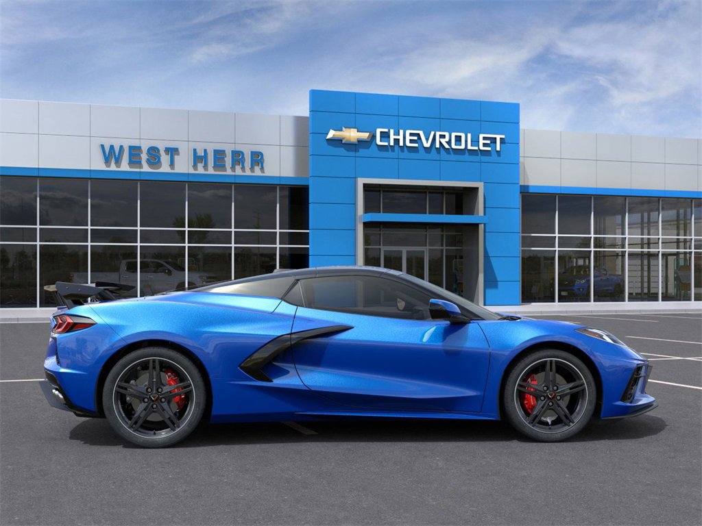 2025 Chevrolet Corvette Stingray 2LT photo 5