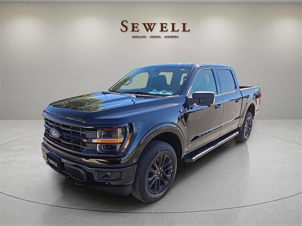 2025 Ford F-150 XLT's photo