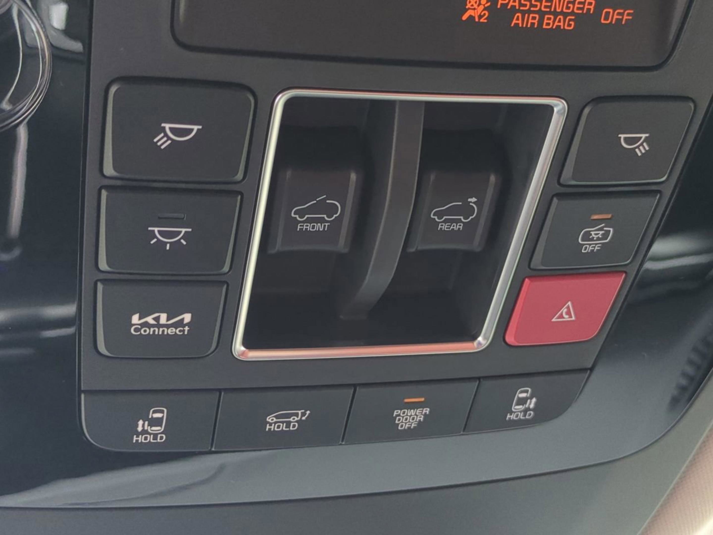 2026 Kia Carnival SX photo 15