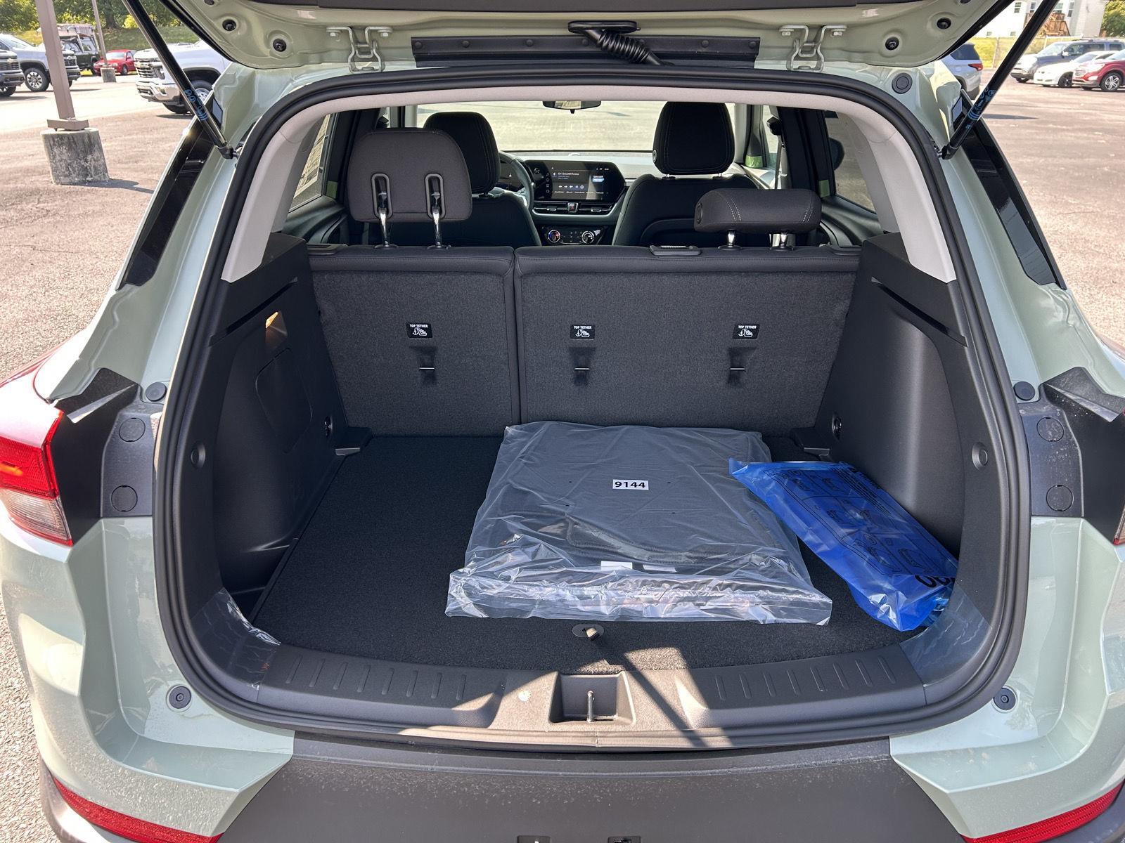 2026 Chevrolet Trailblazer LT photo 16
