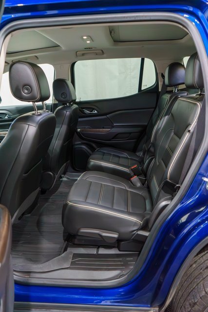 2023 Gmc Acadia Denali photo 9