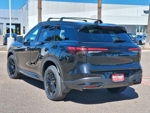 2026 Infiniti QX60 Luxe photo 4