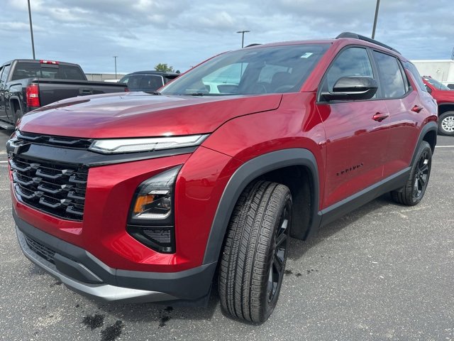 2026 Chevrolet Equinox LT photo 2