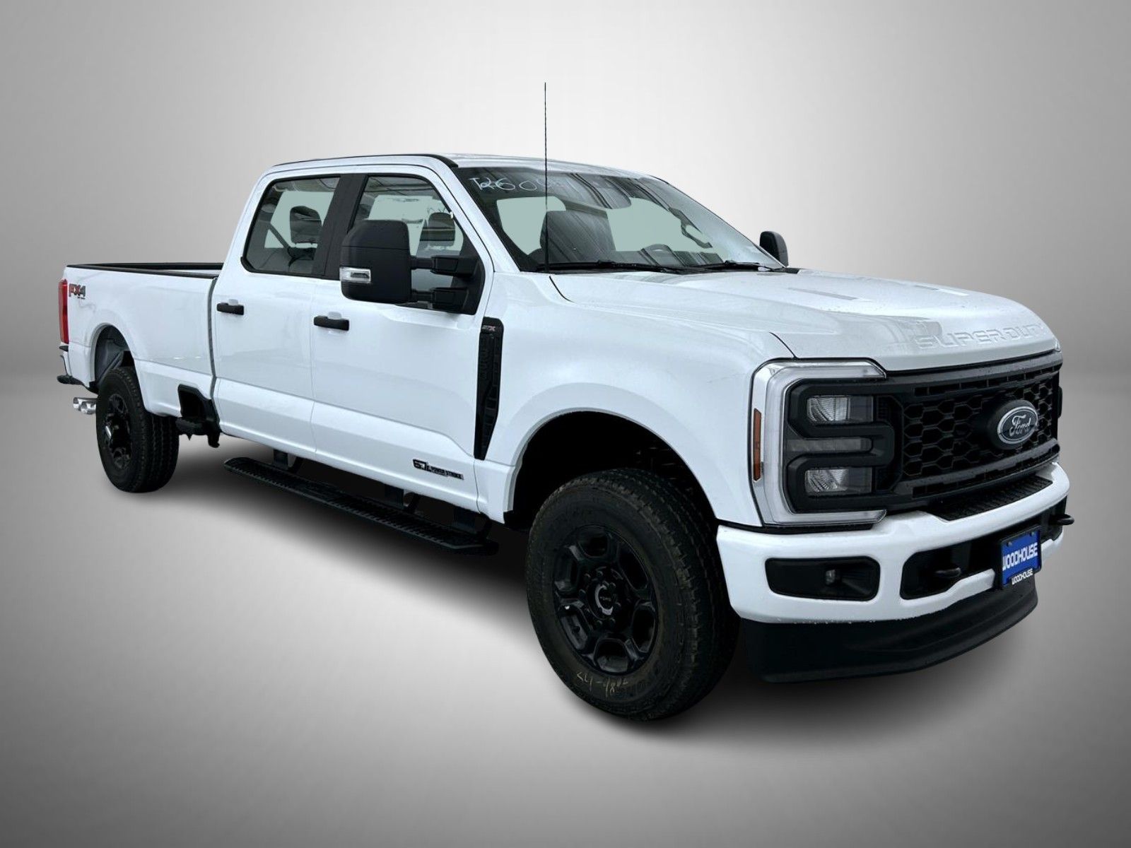 2026 Ford F-350 photo 3