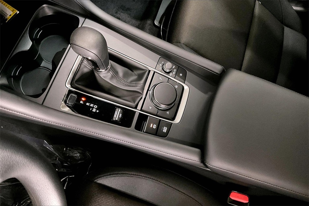 2026 MAZDA MAZDA3 - Image 6