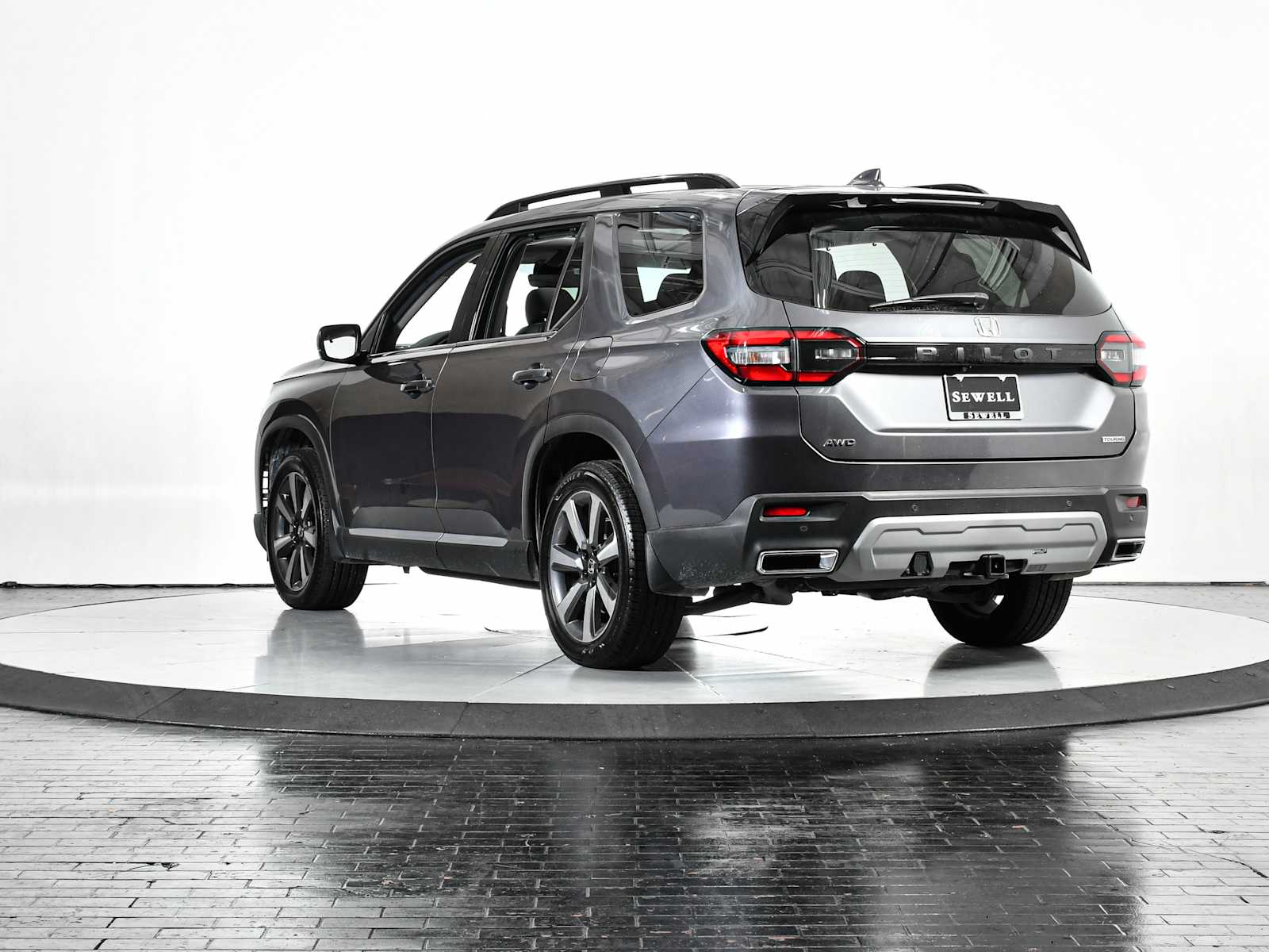 2025 Honda Pilot Touring photo 3