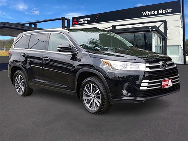 2019 Toyota Highlander XLE's photo