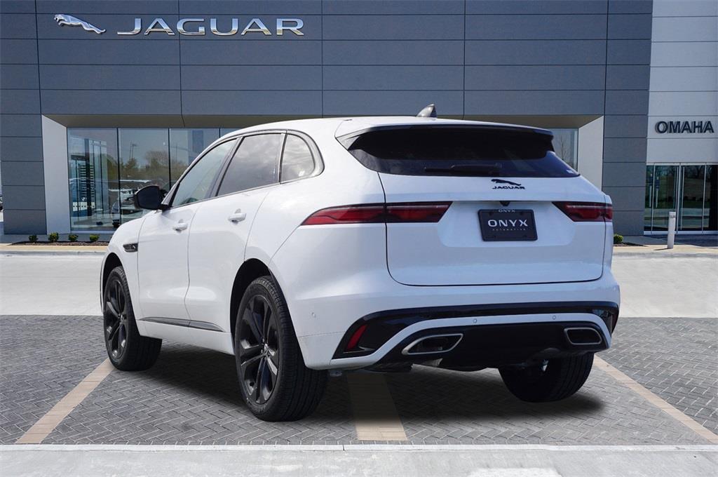 2025 Jaguar F-PACE R-Dynamic S photo 4
