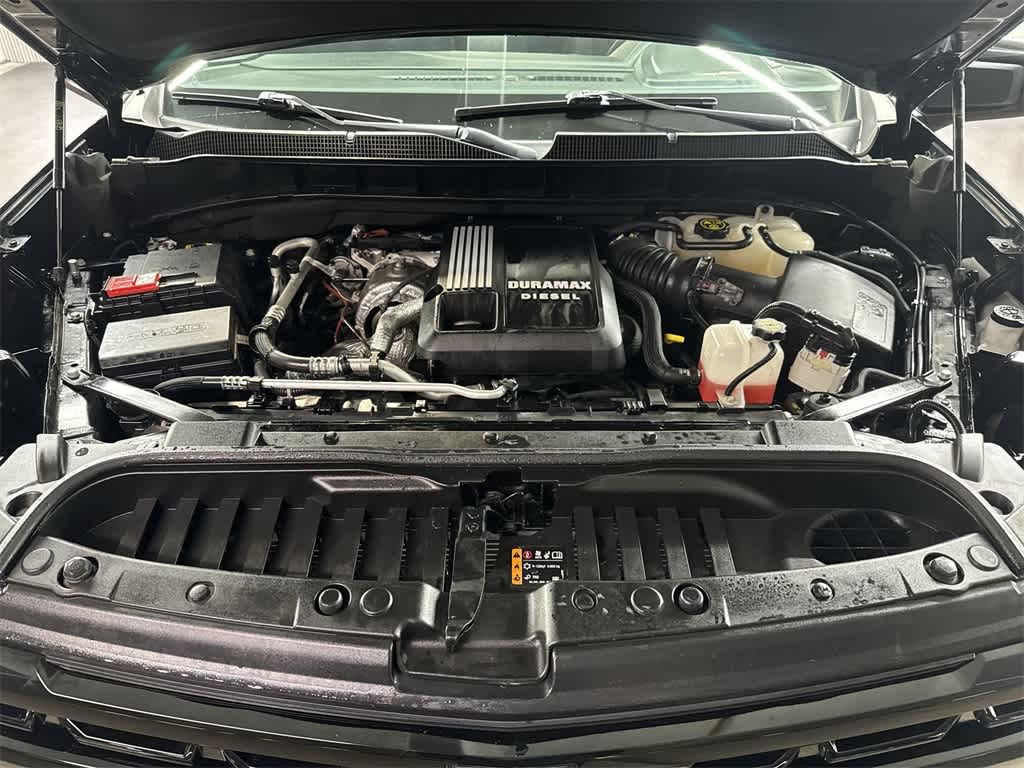 2023 Chevrolet Silverado 1500 RST photo 10
