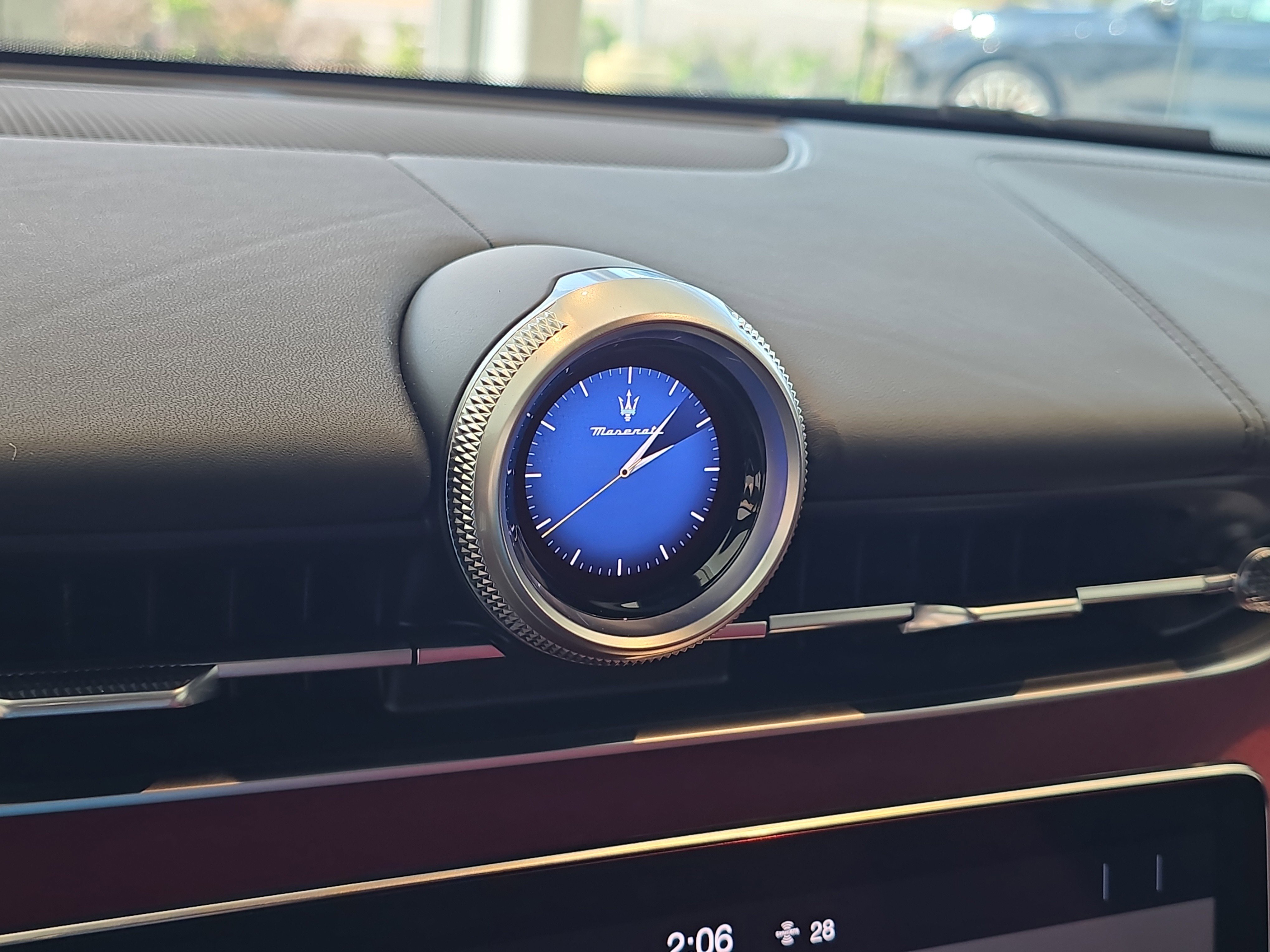 2025 Maserati Grecale photo 11