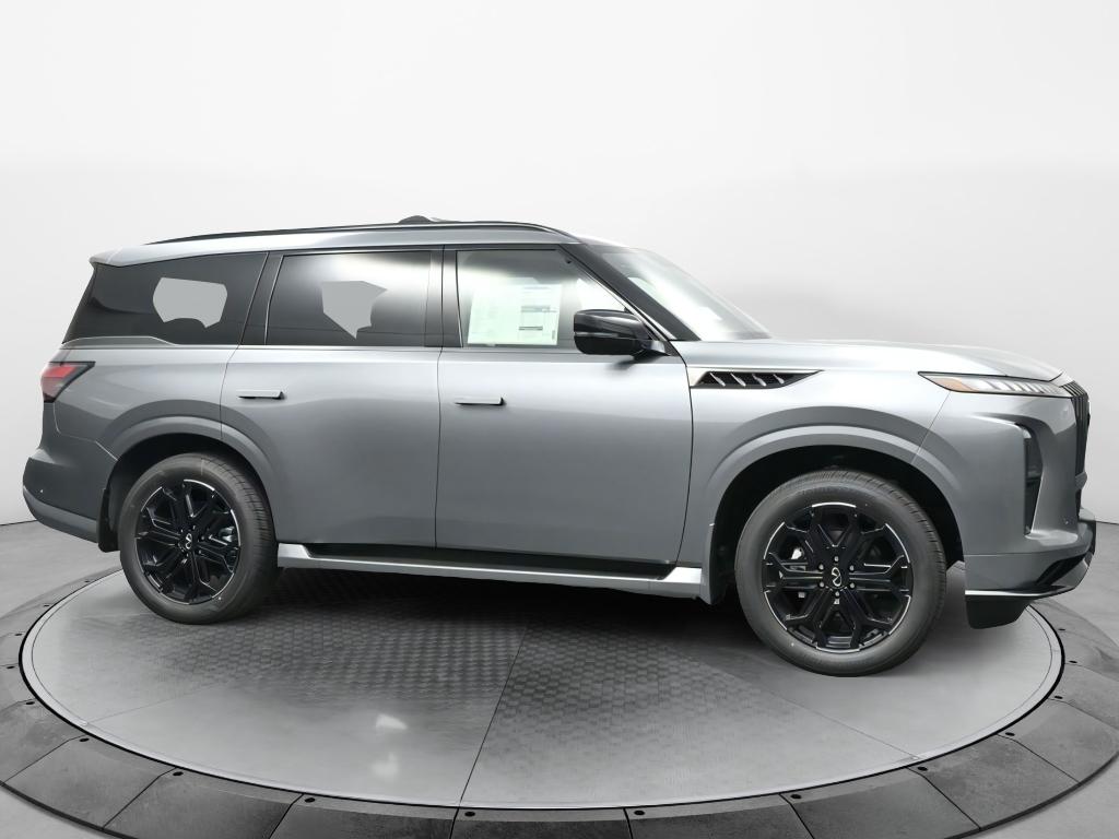 2026 Infiniti QX80 Sensory photo 7