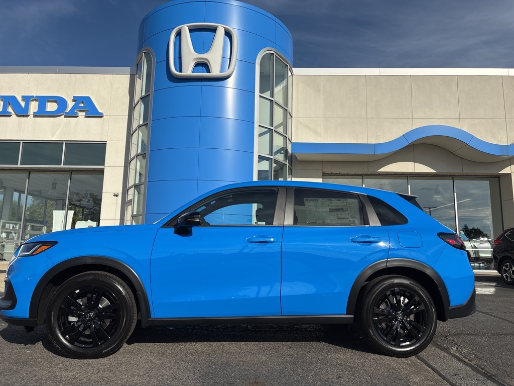 2026 Honda HR-V Sport photo 2