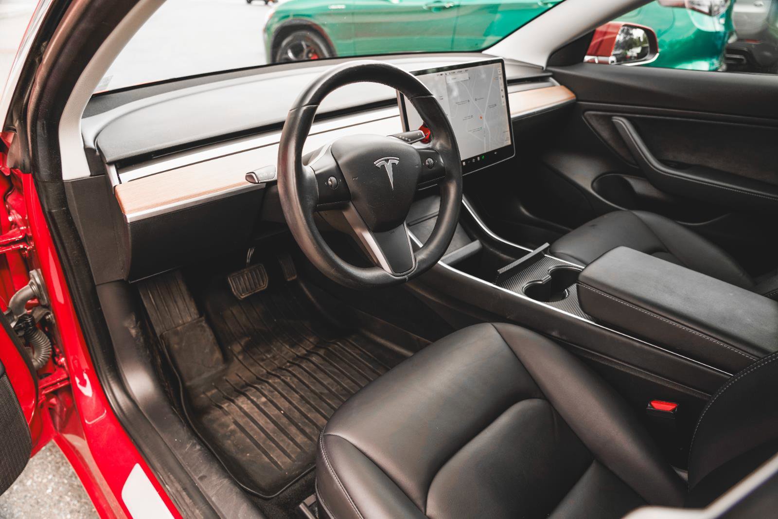 2018 Tesla Model 3 Long Range photo 13
