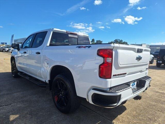 2024 Chevrolet Silverado 1500 RST photo 3