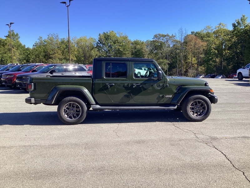 2022 Jeep Gladiator Overland photo 6