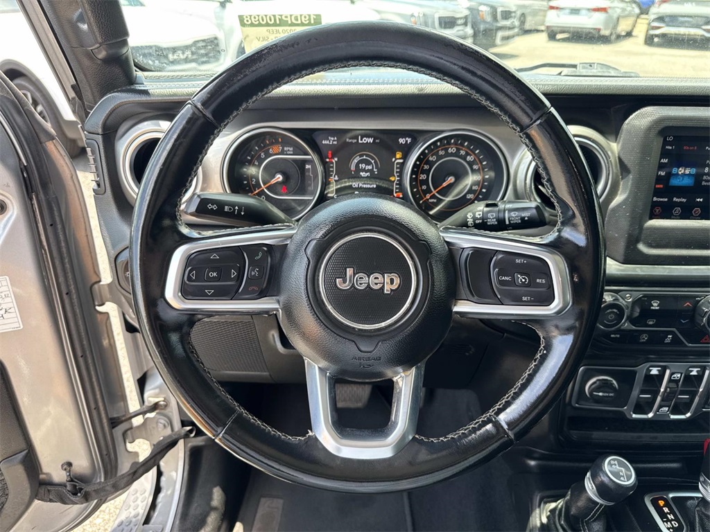 2020 Jeep Wrangler Unlimited Sahara photo 40