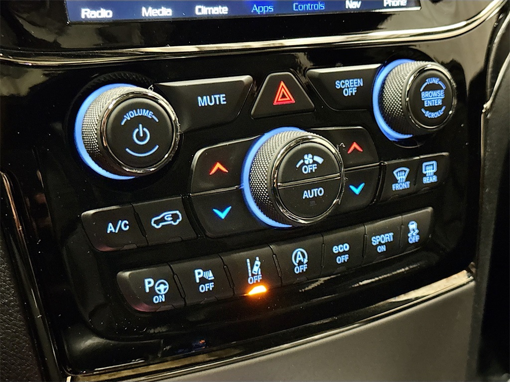 2019 Jeep Grand Cherokee High Altitude photo 28