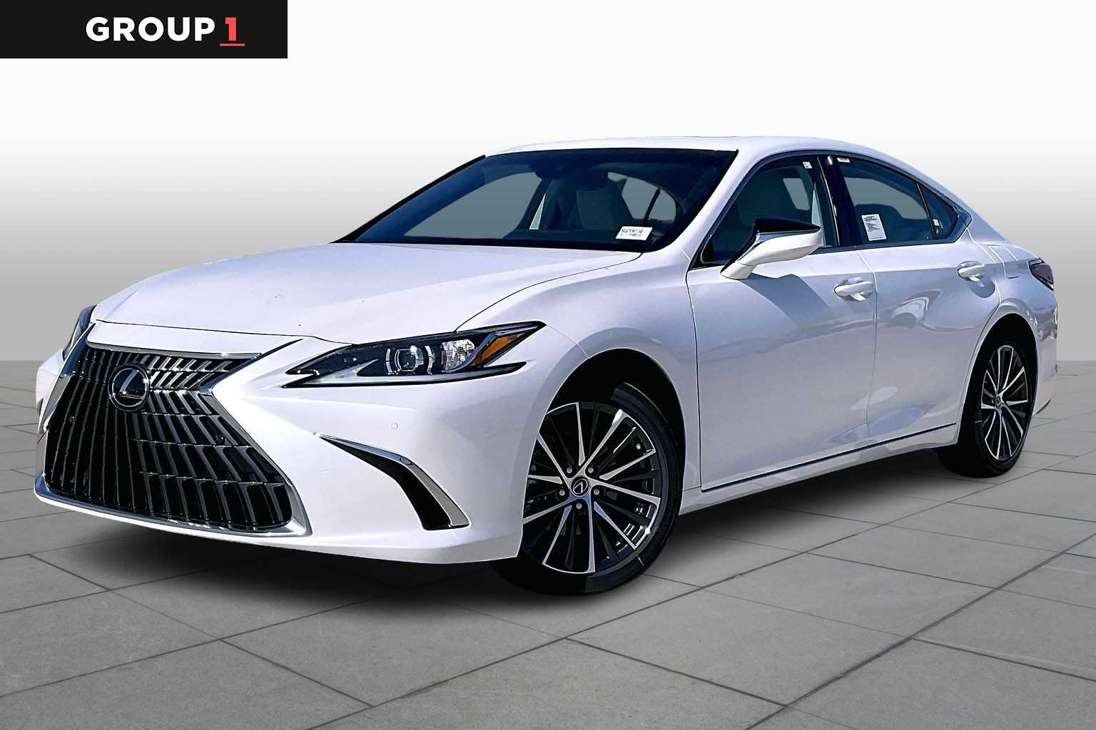2025 Lexus ES 350's photo