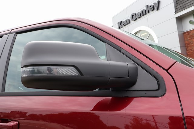 2026 Ram 1500 Big Horn photo 2