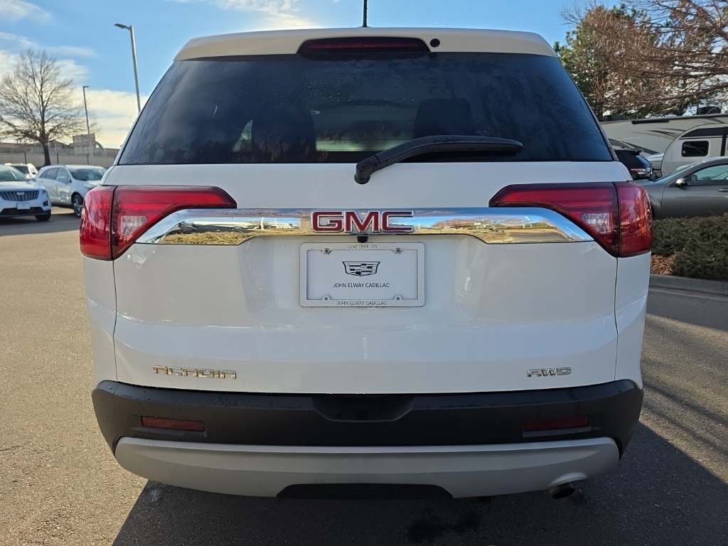 2019 Gmc Acadia SLE photo 4