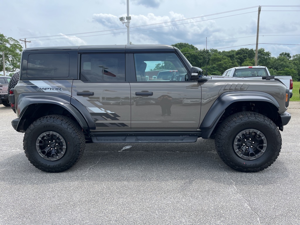 2025 Ford Bronco Raptor photo 4