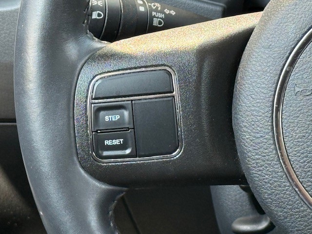 2015 Jeep Patriot Latitude photo 23