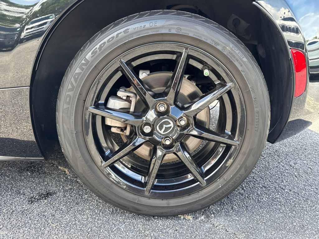 2023 Mazda MX-5 Miata Miata Sport photo 18