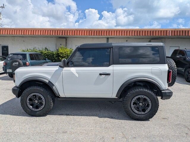 2021 Ford Bronco Badlands photo 3