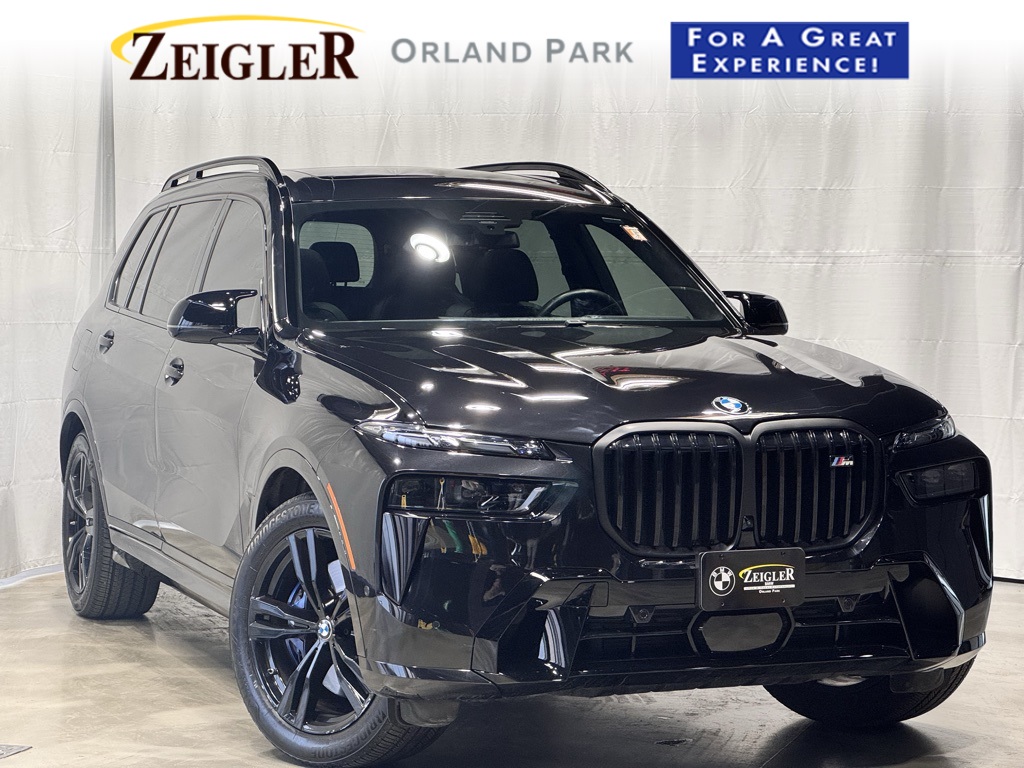 2024 BMW X7 M60i's photo
