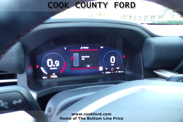 2025 Ford Explorer photo 16