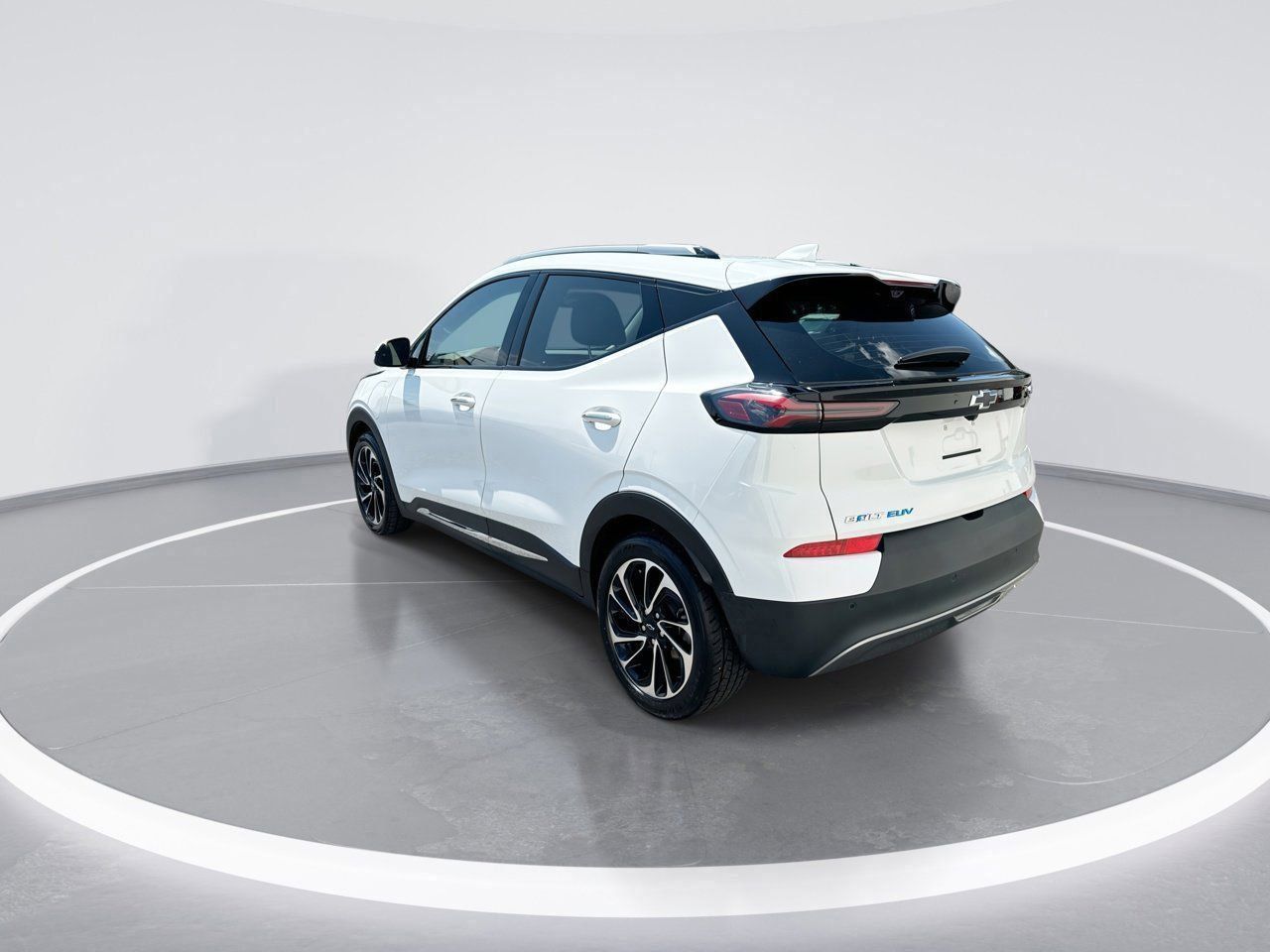 2022 Chevrolet Bolt EUV Premier photo 6