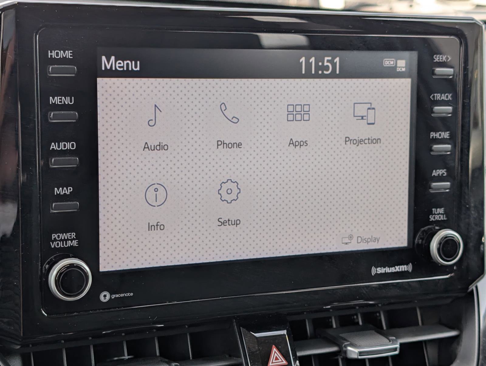 2022 Toyota Corolla Cross XLE photo 18