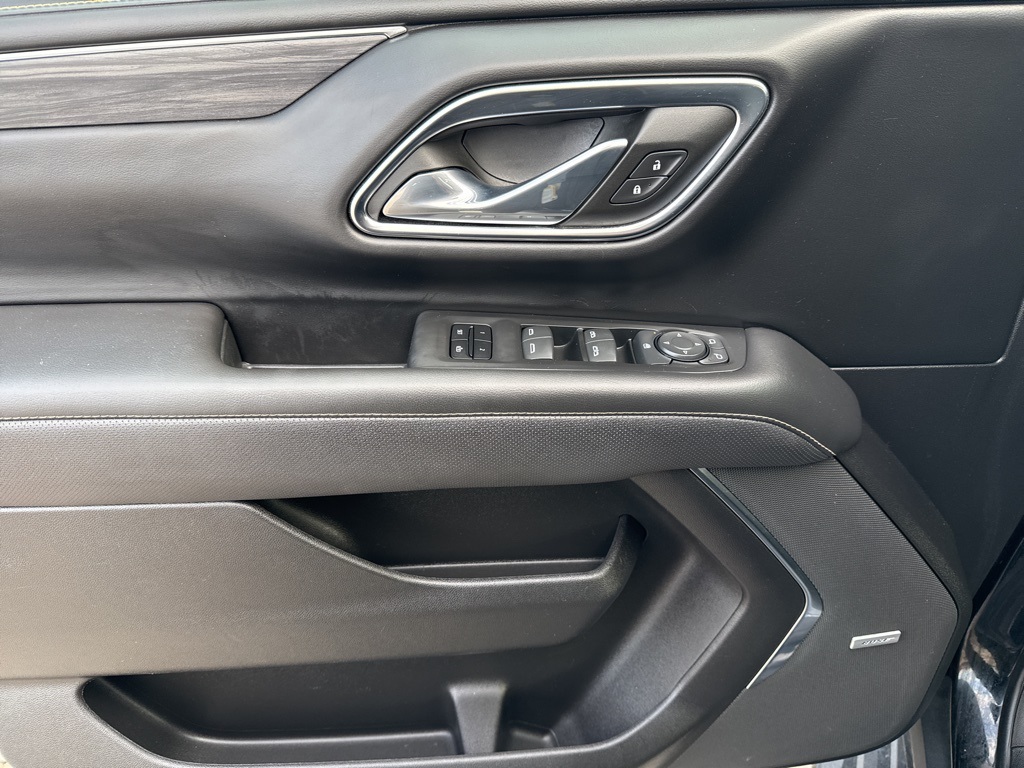 2023 Gmc Yukon SLT photo 5