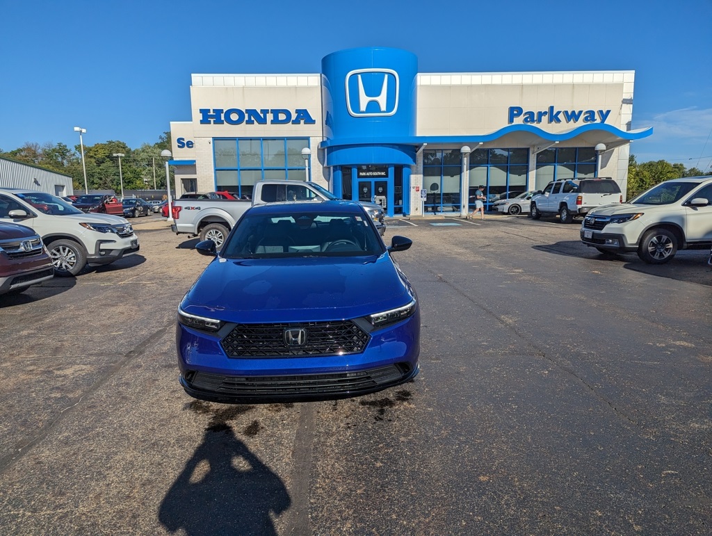 2025 Honda Accord Hybrid Sport-L photo 7