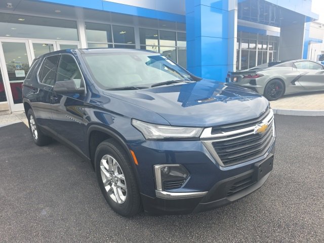 2023 Chevrolet Traverse LS
