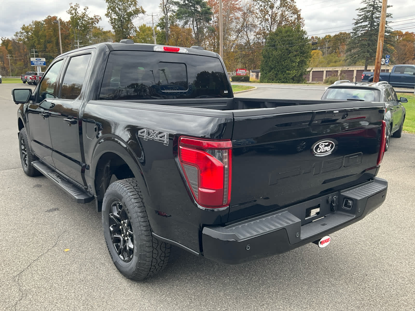 2025 Ford F-150 XLT photo 4