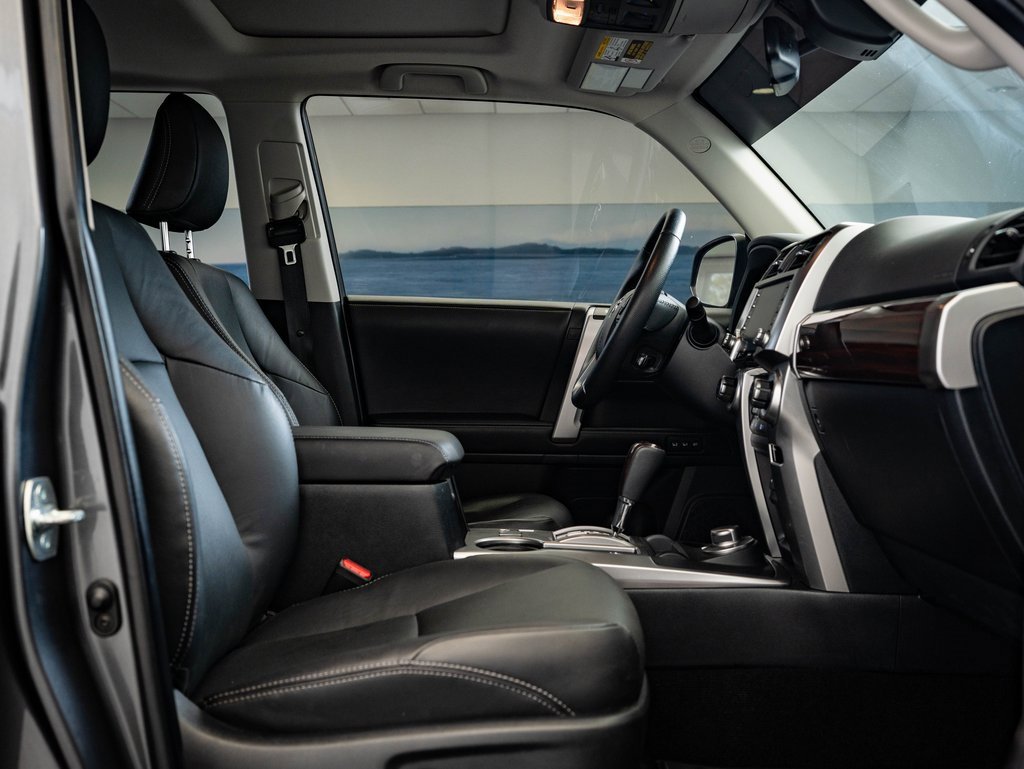 2022 Toyota 4Runner Limited photo 20