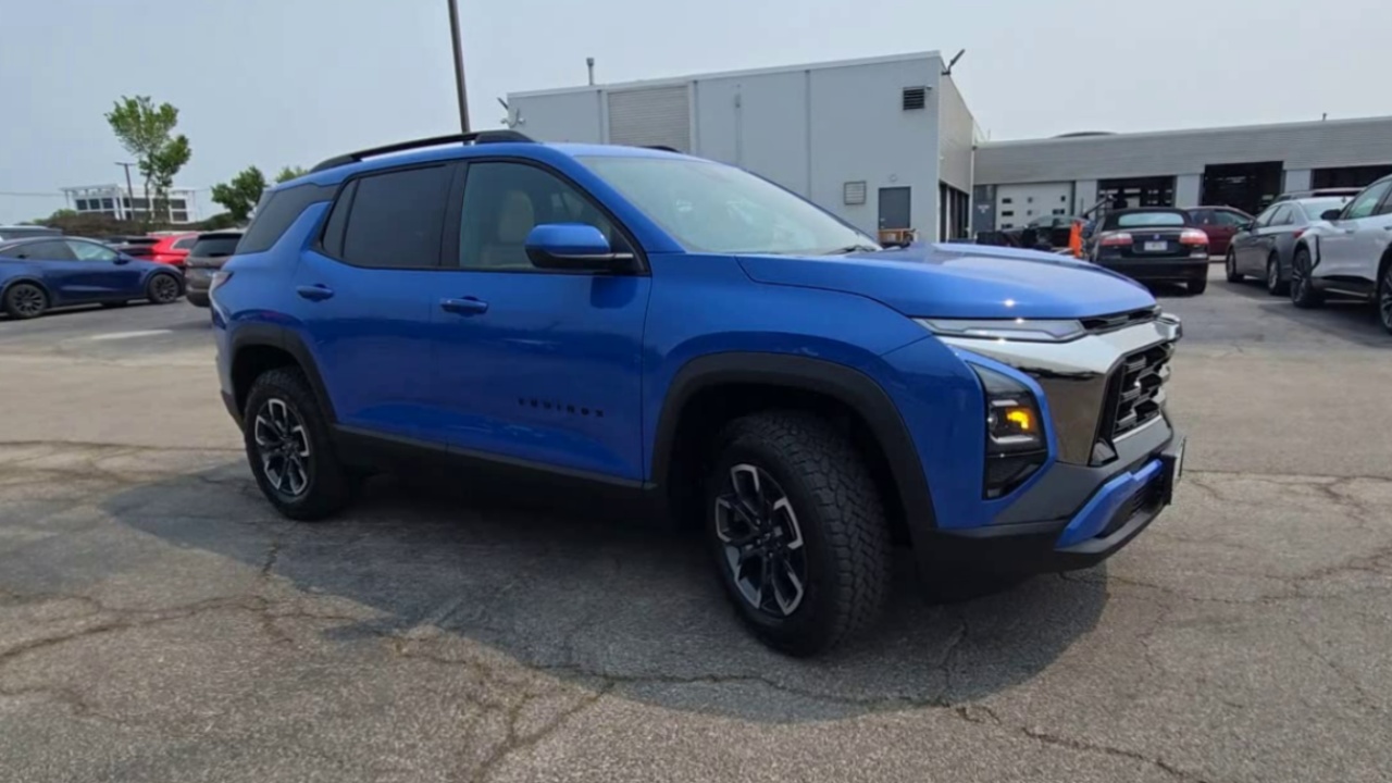 2026 Chevrolet Equinox ACTIV photo 3
