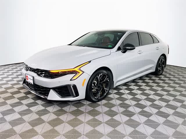 2025 Kia K5 GT-Line photo 3