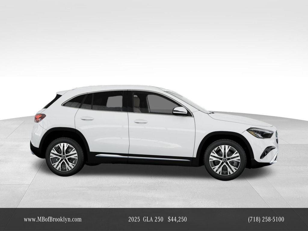 2025 Mercedes Benz GLA 250 4MATIC photo 14