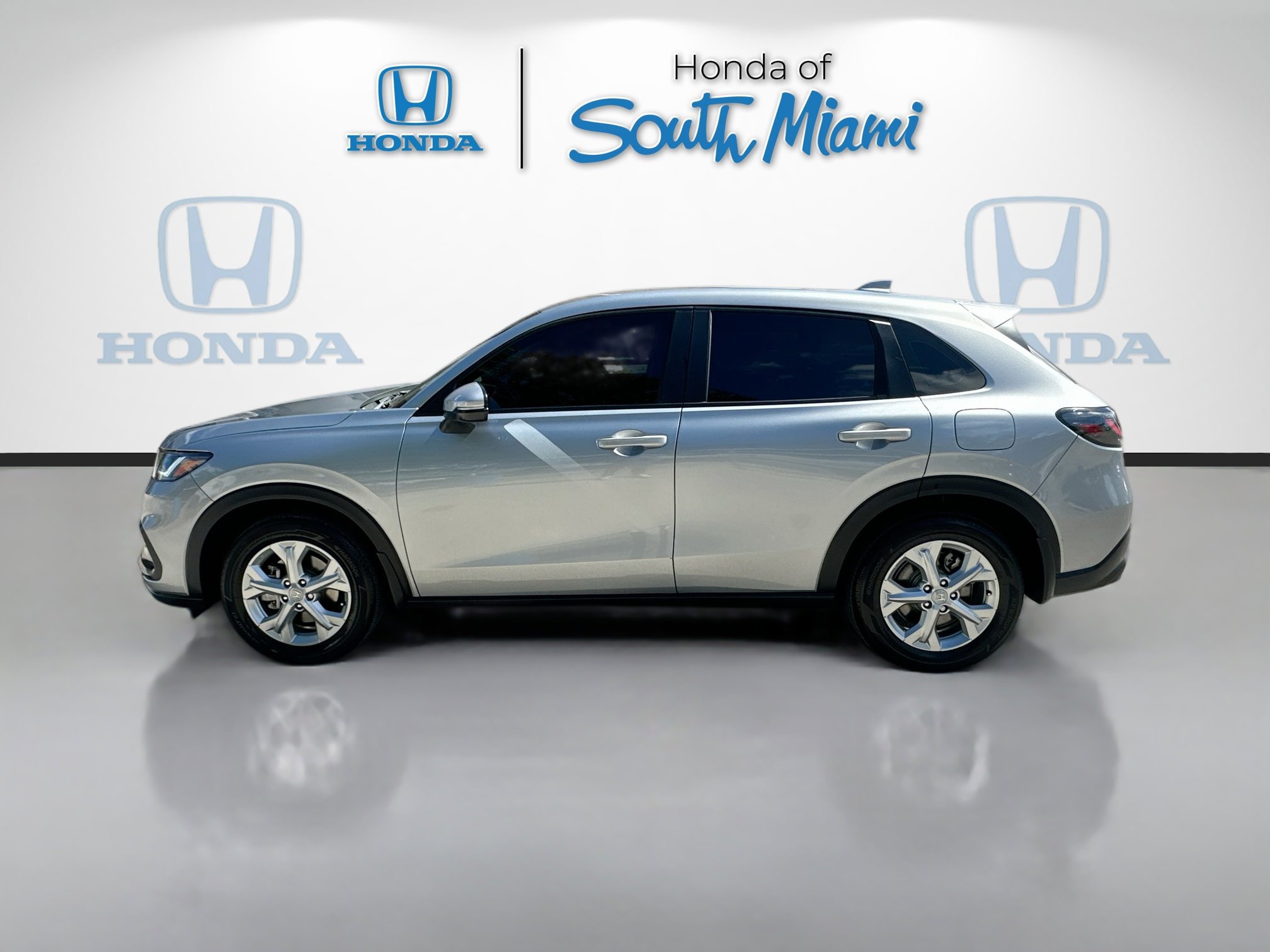 2024 Honda HR-V LX photo 4