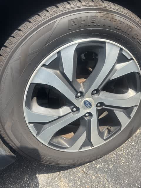 2022 Subaru Outback Touring XT photo 6