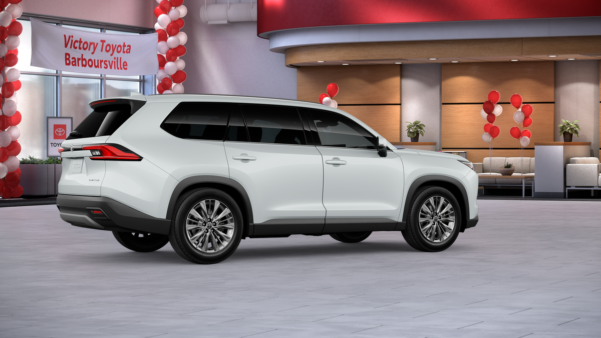 2026 Toyota Grand Highlander Platinum AWD photo 9