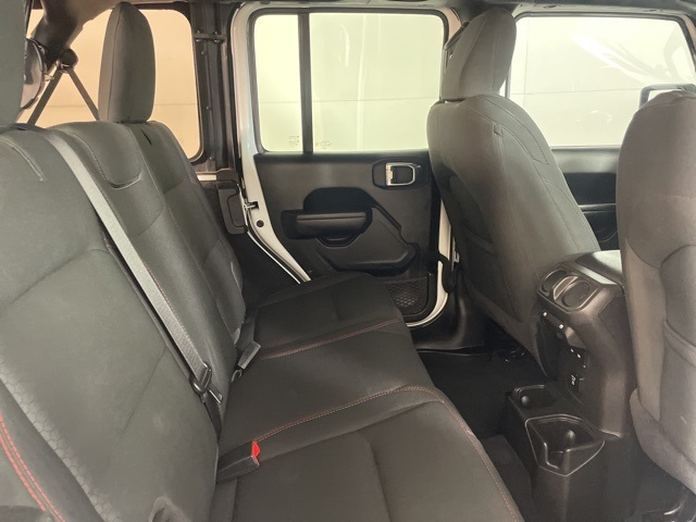 2023 Jeep Wrangler Rubicon photo 14