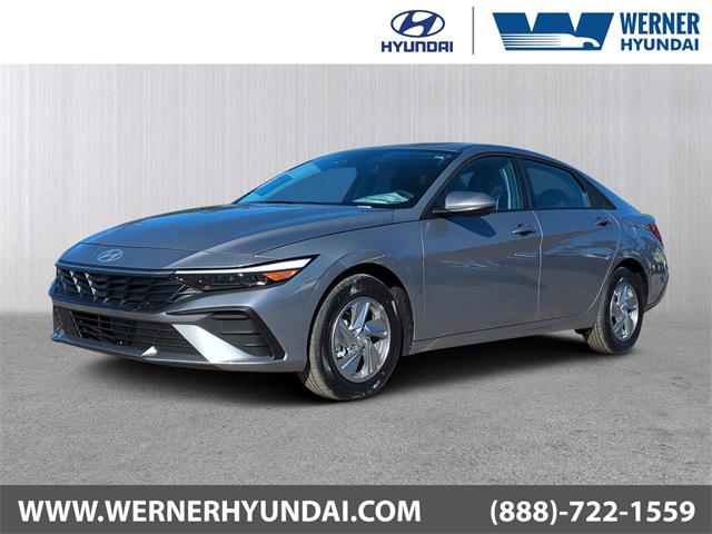 2026 Hyundai Elantra SE's photo